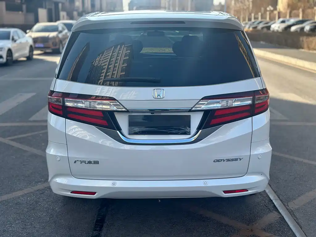 Honda Odyssey 2020 — фото 14