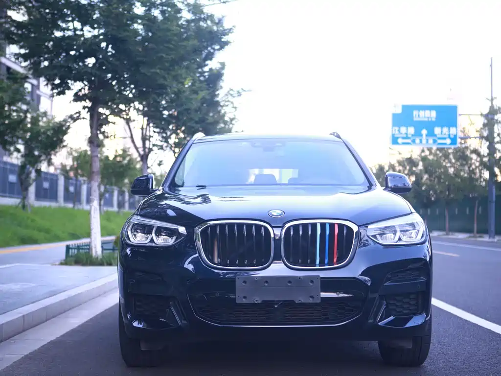 BMW X3 2021 — фото 2