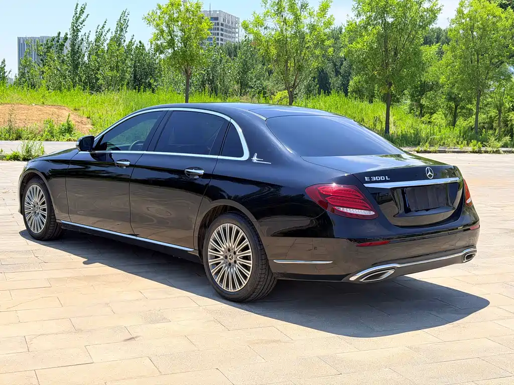 Mercedes-Benz E-Class 2020