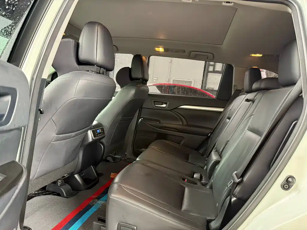 Toyota Highlander 2018