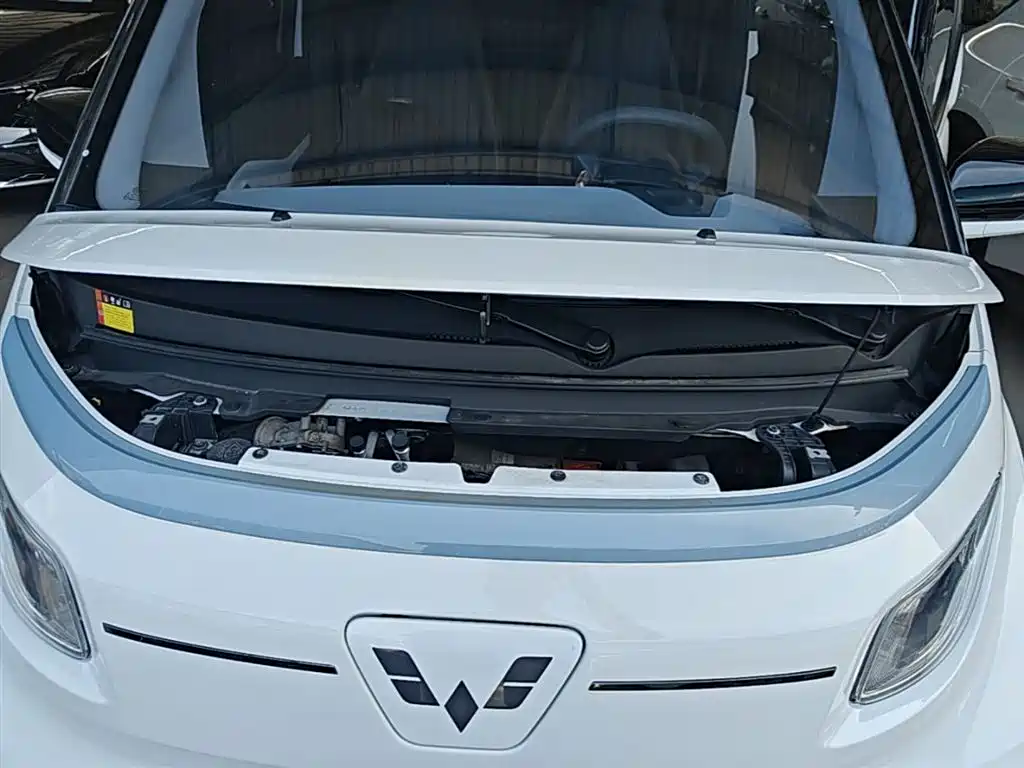 Wuling Nano EV 2022 — фото 15