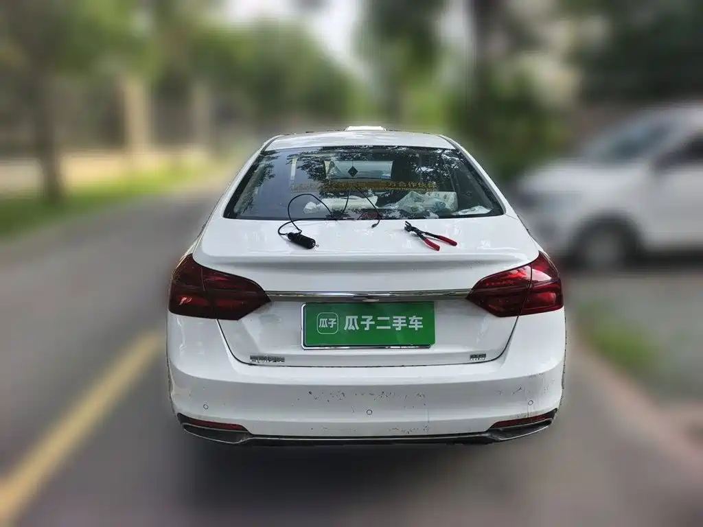 Geely Emgrand 2019