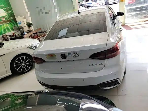 Volkswagen Lavida 2024