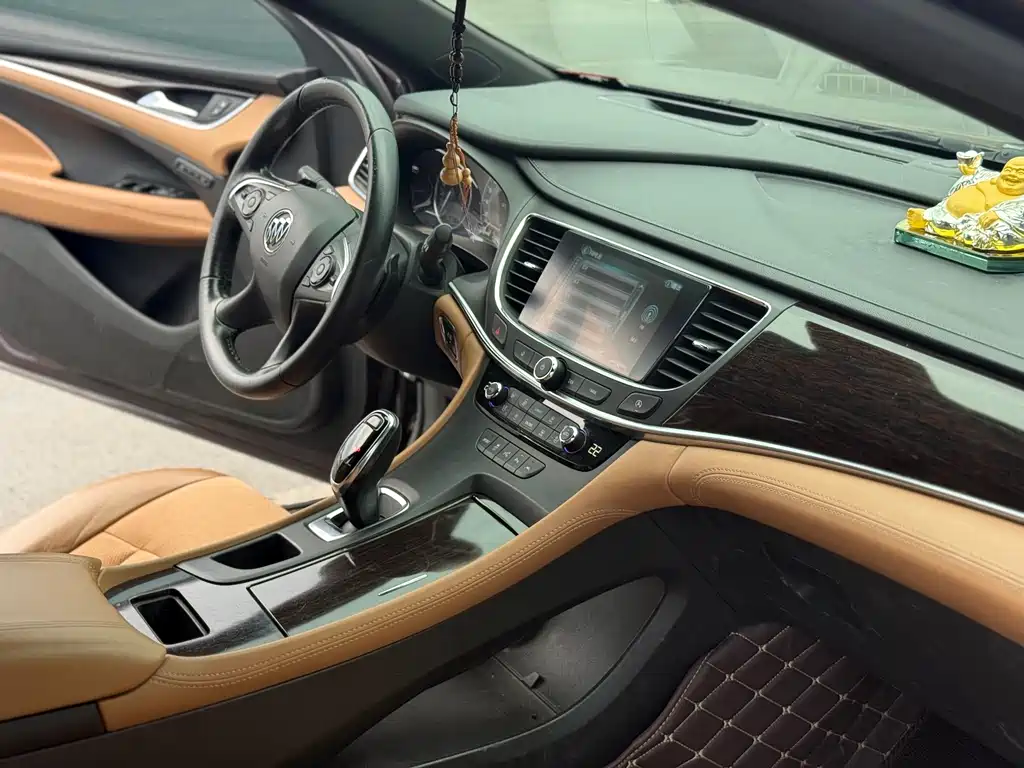 Buick LaCrosse 2016 — фото 15