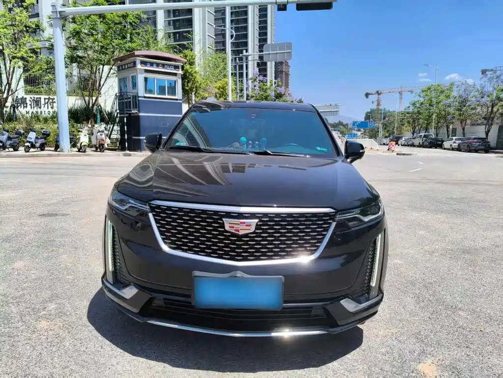 Cadillac XT6 2020 — фото 2