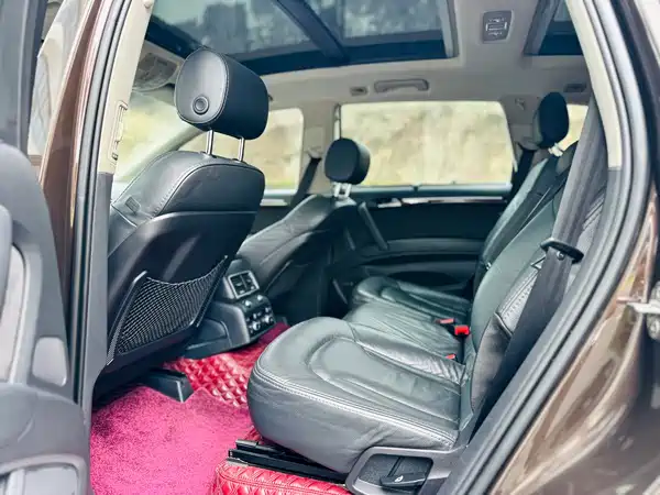 Audi Q7 2012