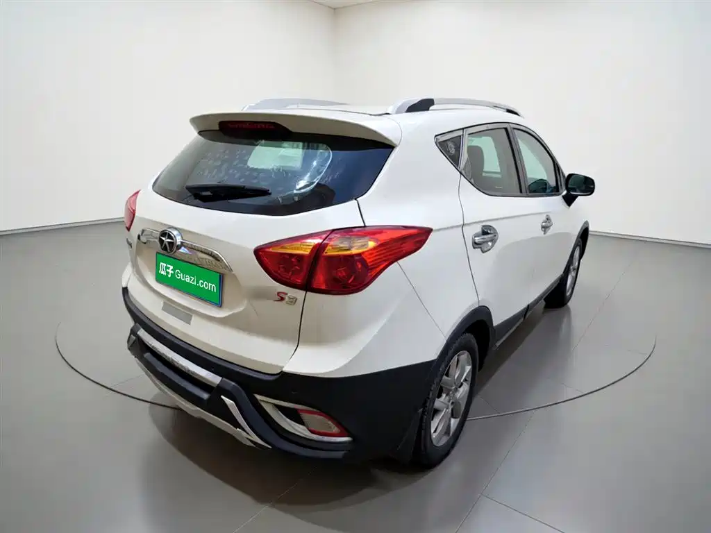 JAC Refine S3 2015