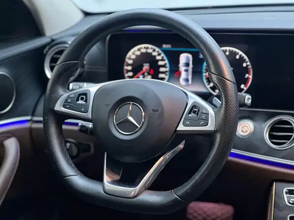 Mercedes-Benz E-Class 2018