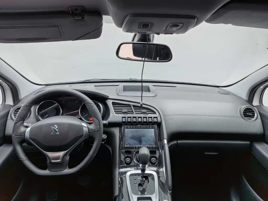 Peugeot 3008 2016 — фото 19