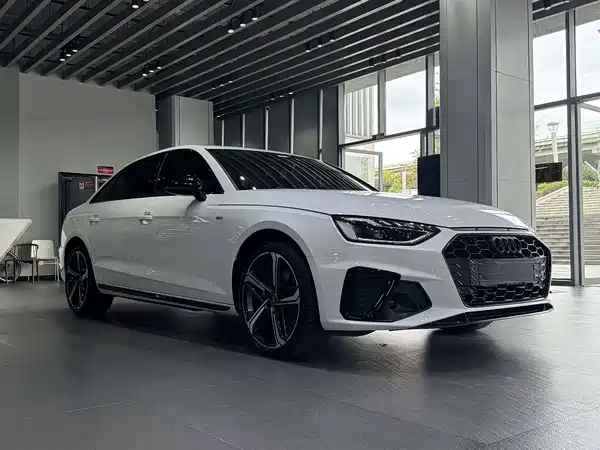 Audi A4L 2024