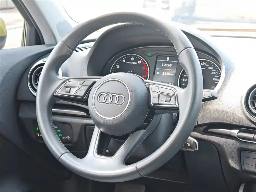 Audi A3 2018 — фото 3