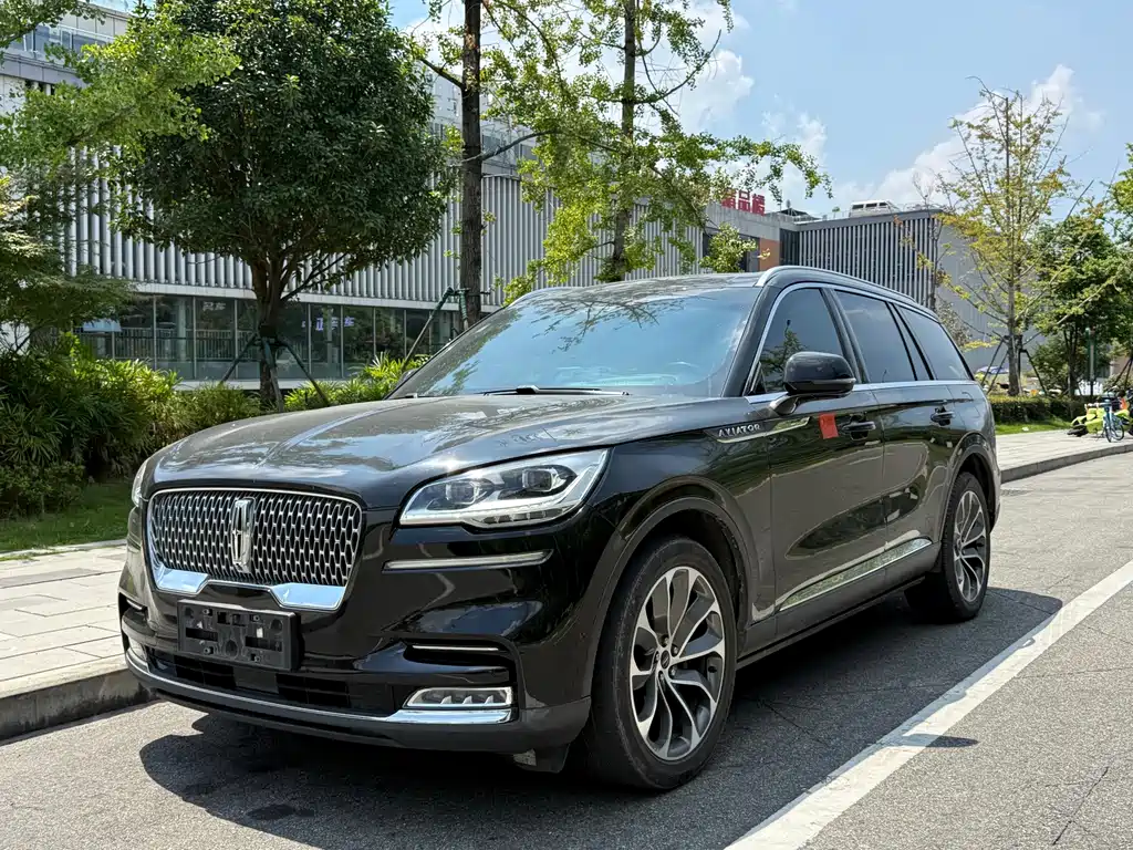 Lincoln Aviator 2020 — фото 1