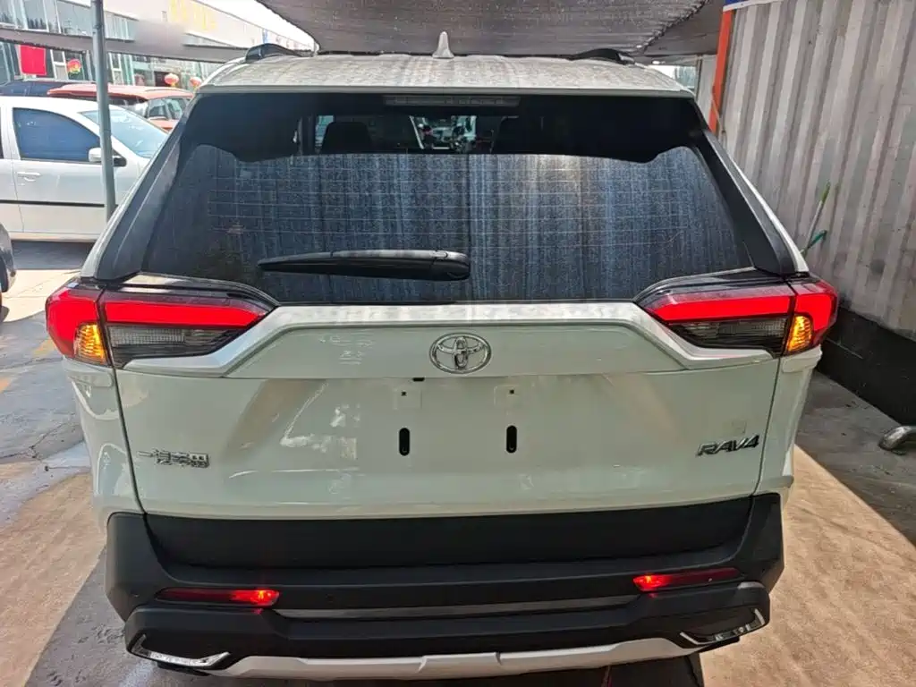 Toyota RAV4 2022