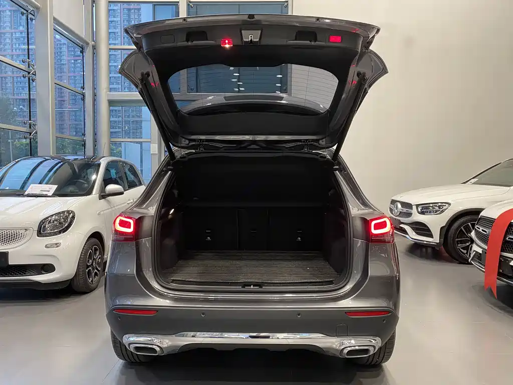 Mercedes-Benz GLA 2023 — фото 17