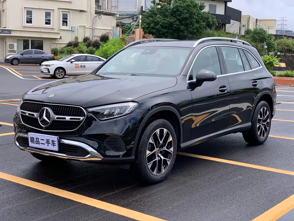 Mercedes-Benz GLC 2026