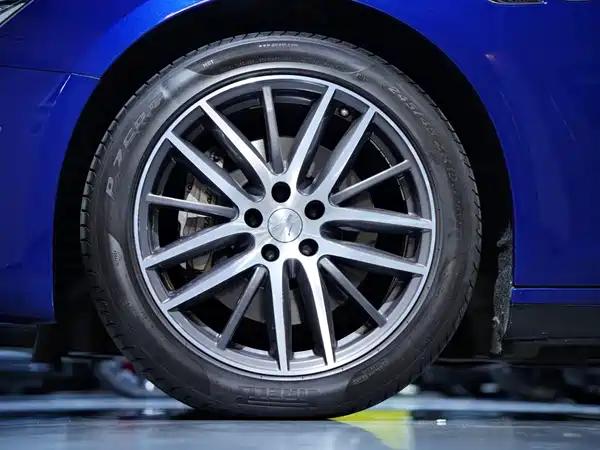 Maserati Ghibli 2019