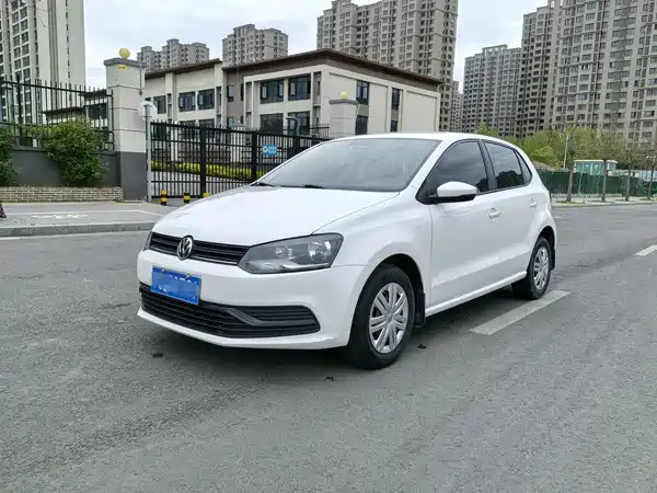 Volkswagen Polo 2016
