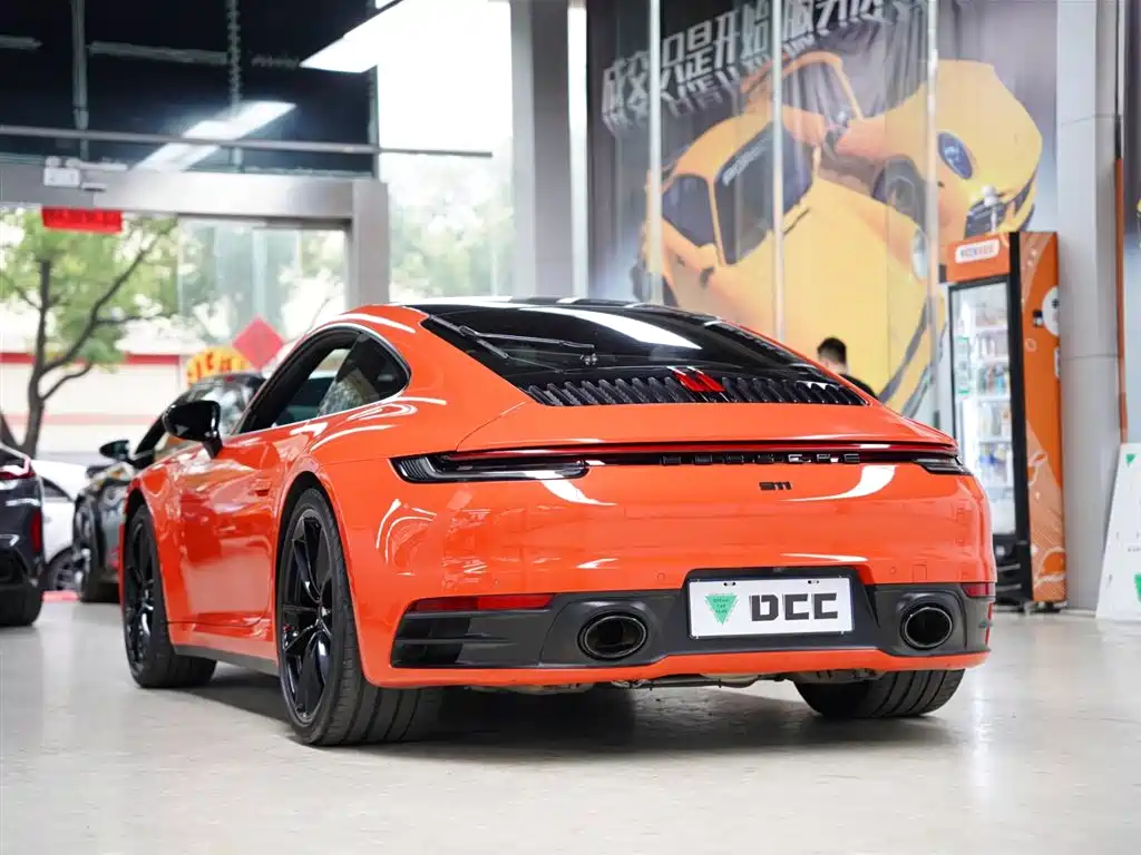 Porsche 911 2020