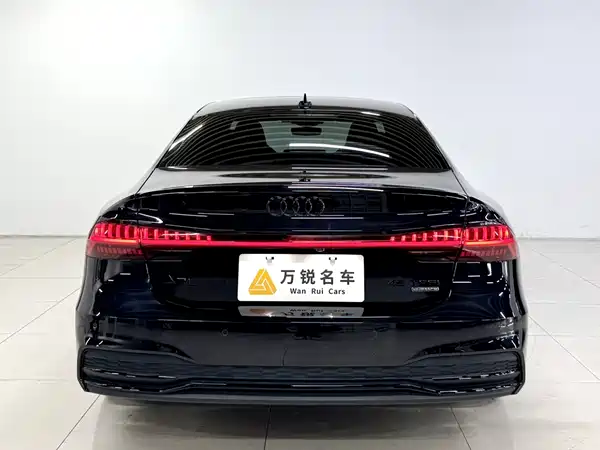 Audi A7L 2024
