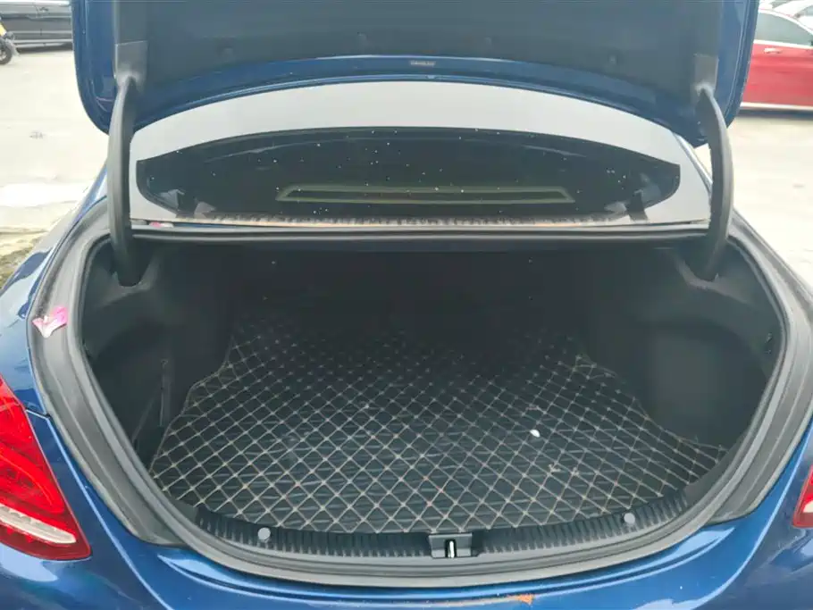 Mercedes-Benz C-Class 2018