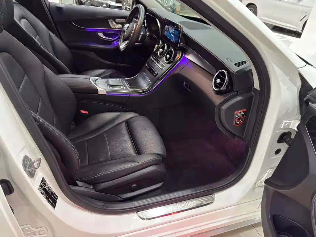 Mercedes-Benz C-Class 2020 — фото 10