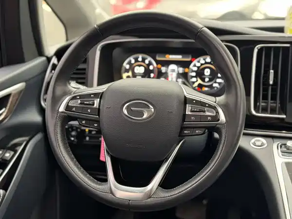 GAC Trumpchi M8 2021