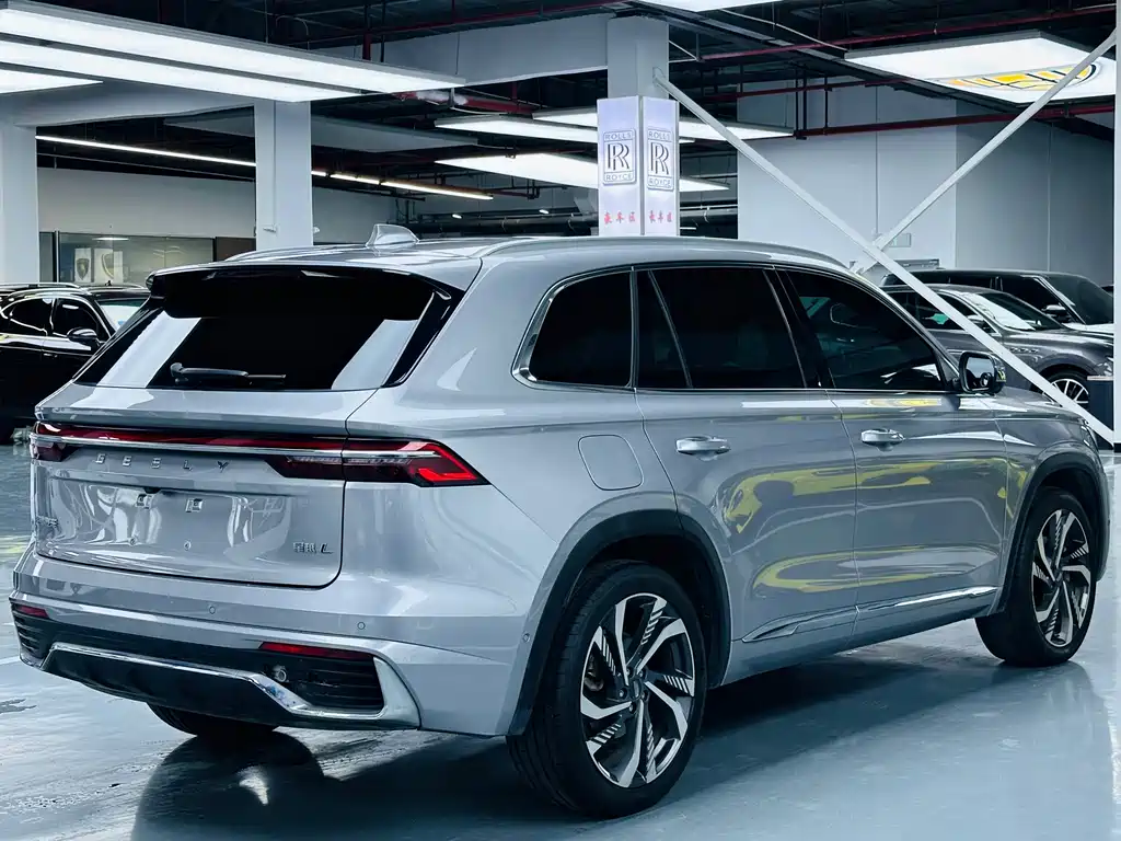 Geely Xingyue L 2023 — фото 15
