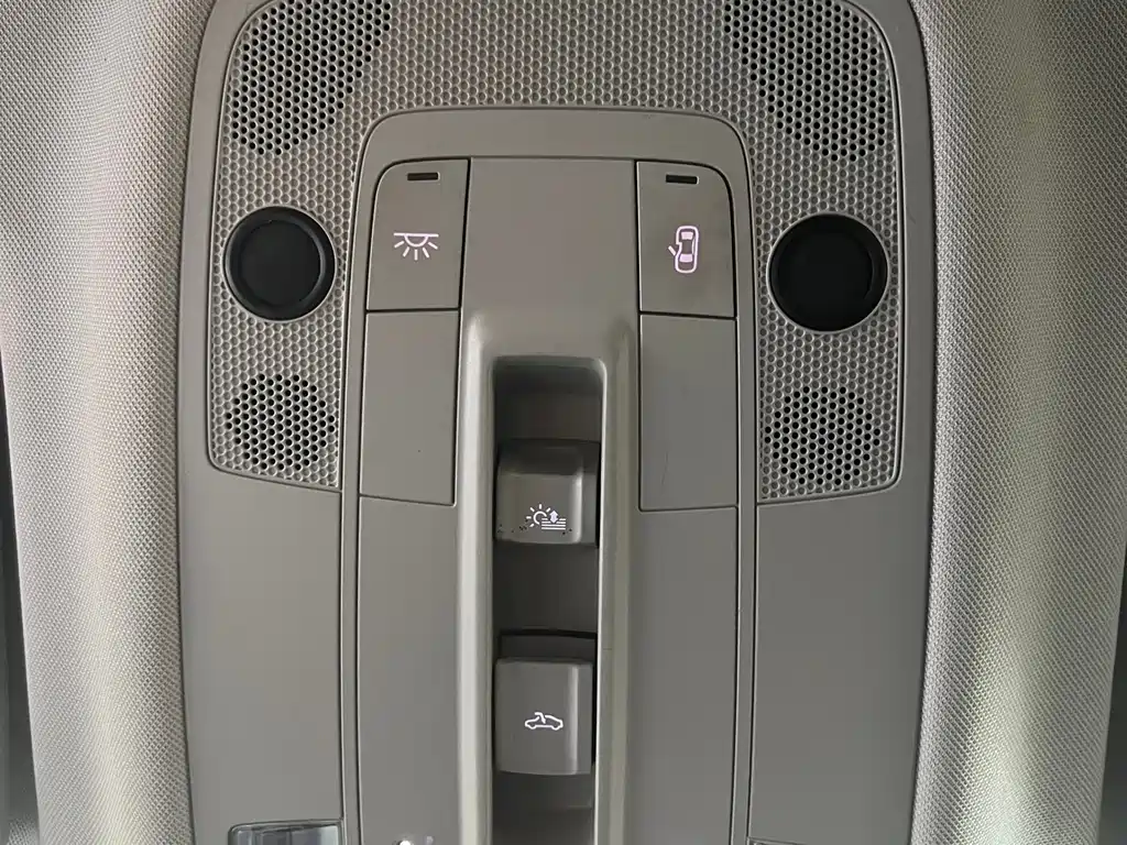 Audi Q3 2023 — фото 17