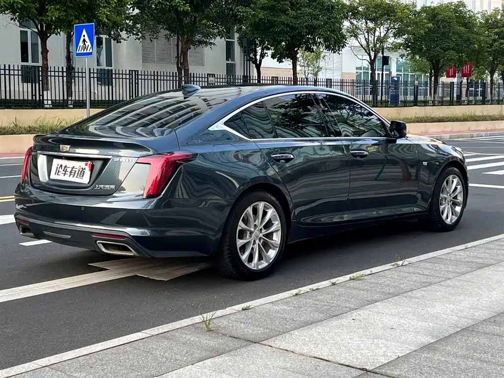 Cadillac CT5 2021 — фото 2