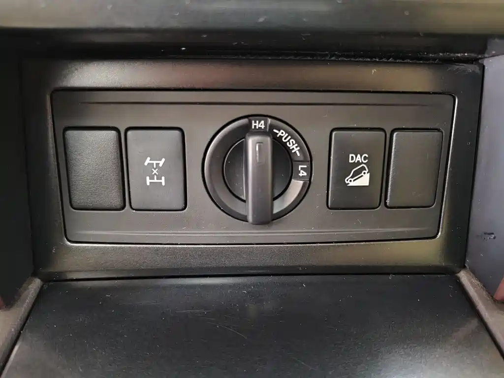 Toyota Prado 2014 — фото 13