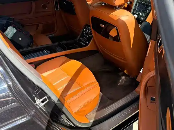 Bentley Flying Spur 2010