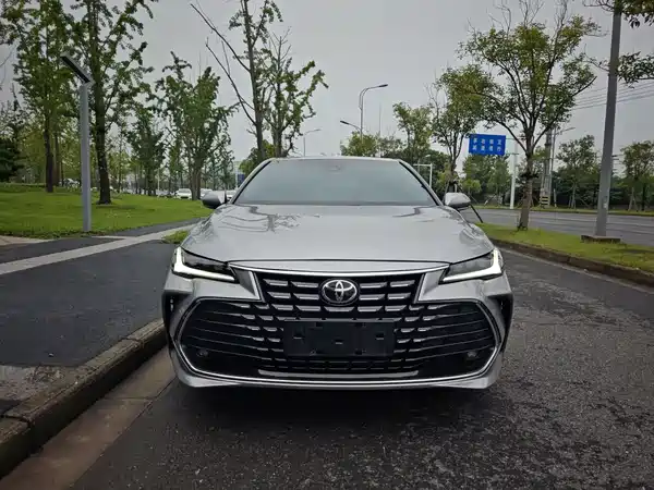 Toyota Avalon 2022