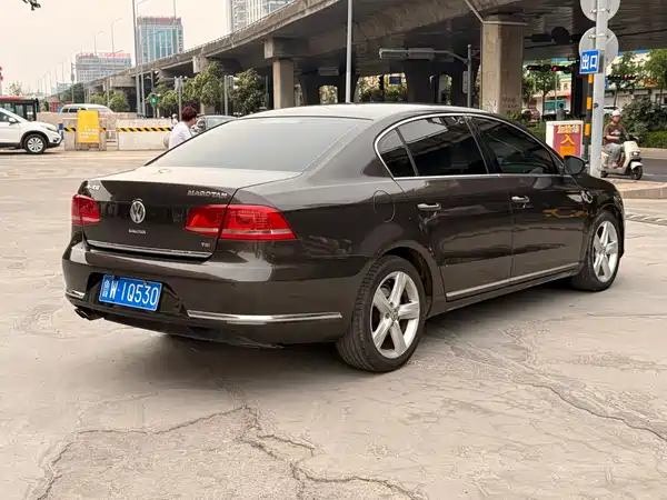 Volkswagen Magotan 2015