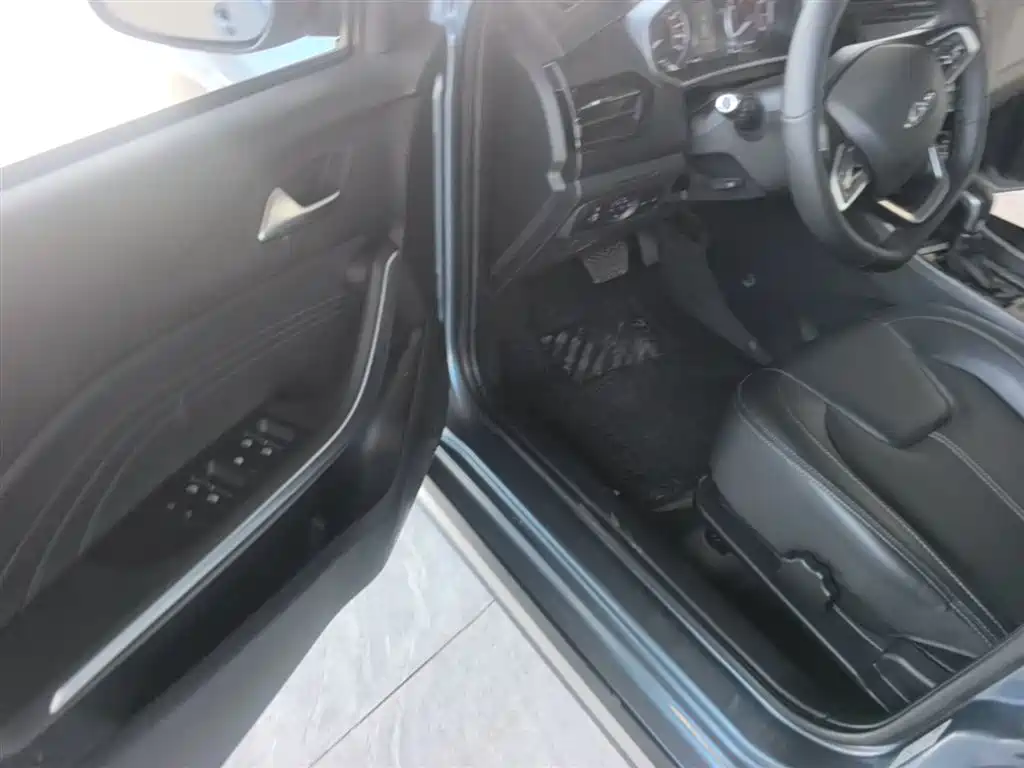 Chery Tiggo 3x 2020 — фото 16