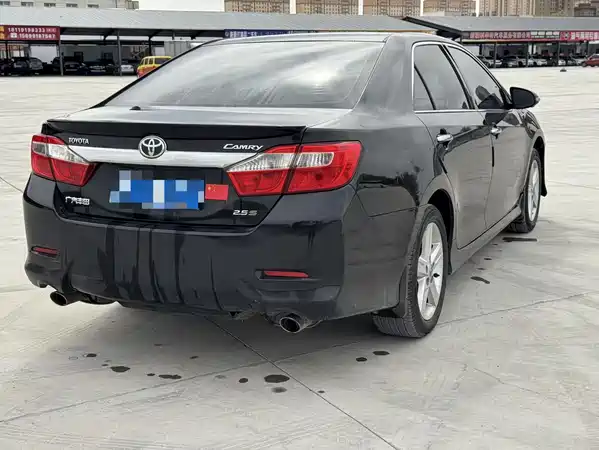 Toyota Camry 2012