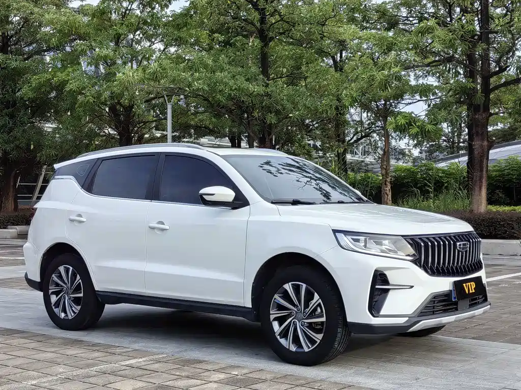 Geely Vision X6 2022 — фото 3
