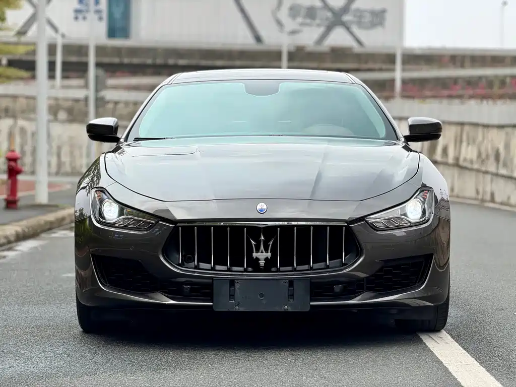 Maserati Ghibli 2021 — фото 2