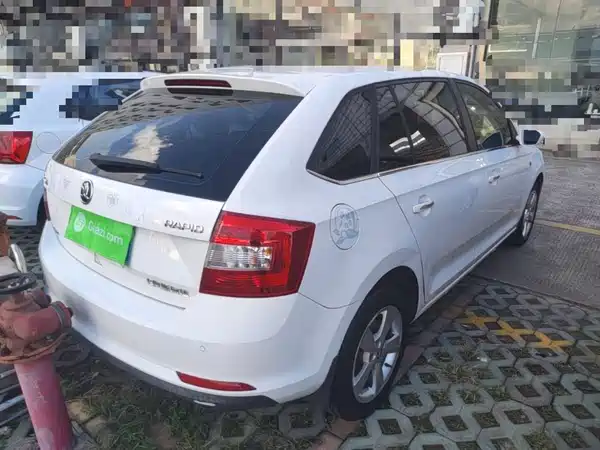Skoda Rapid Spaceback 2017