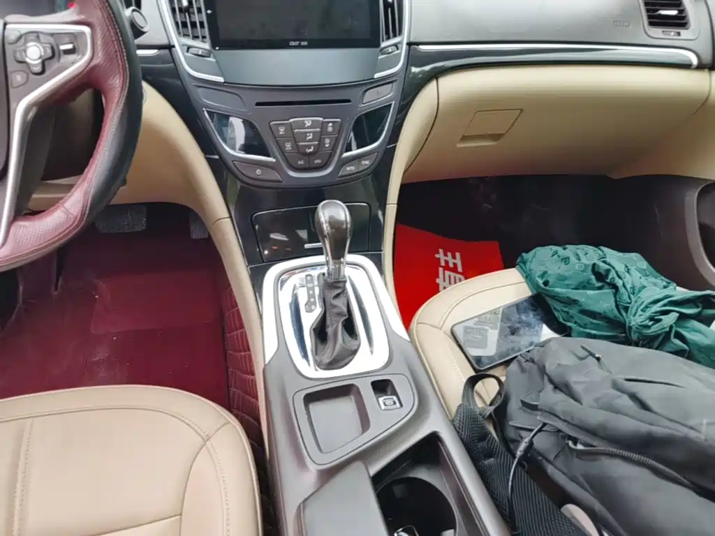 Buick Regal 2015 — фото 14