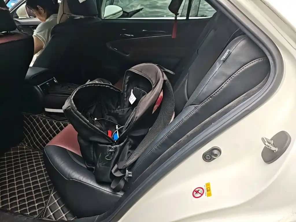 Toyota Crown 2018 — фото 15