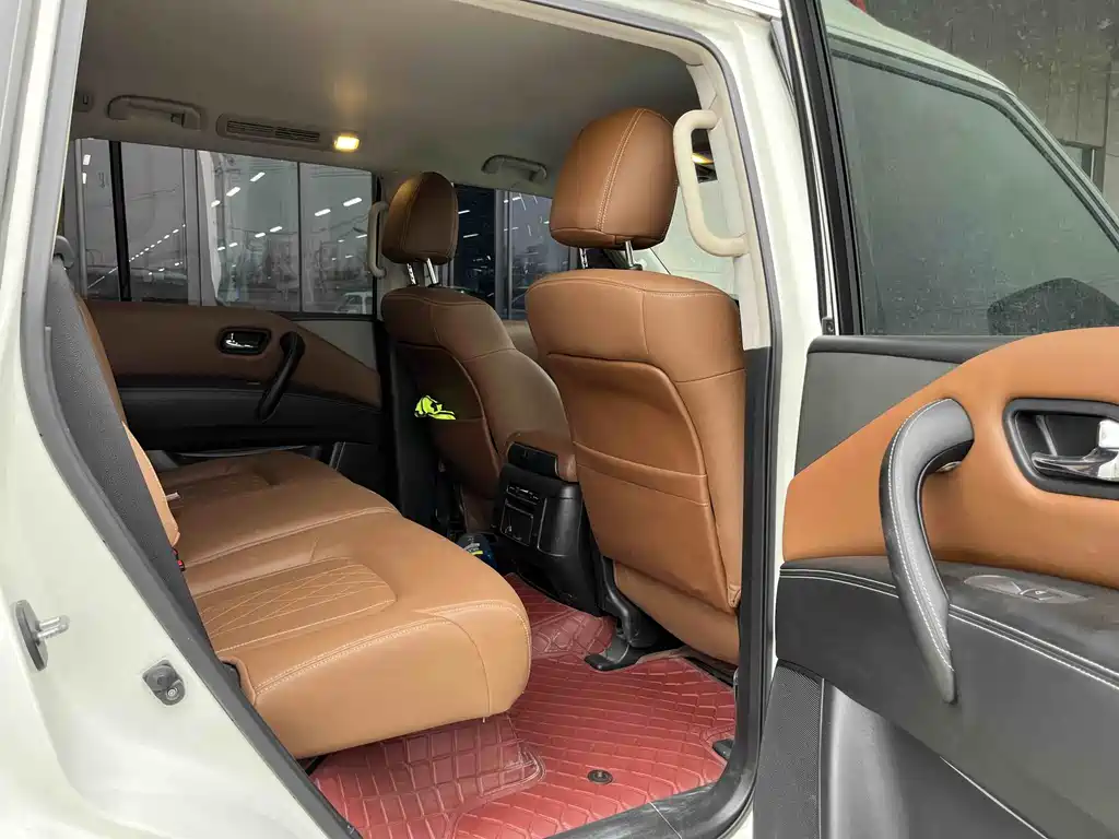 Nissan Patrol 2019 — фото 10