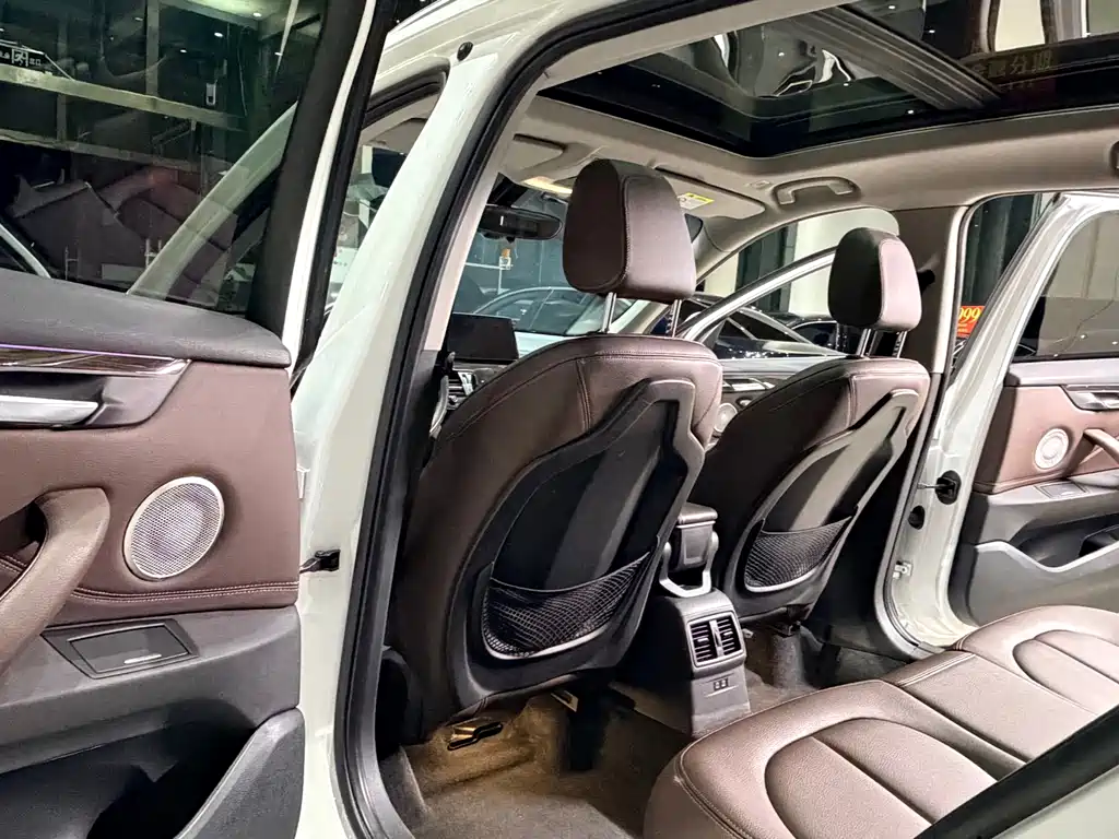 BMW X1 2021 — фото 14