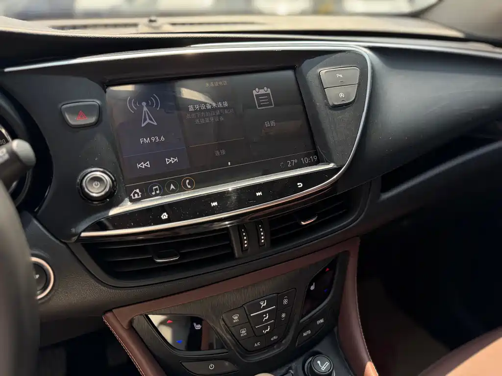 Buick Envision Plus 2020 — фото 12