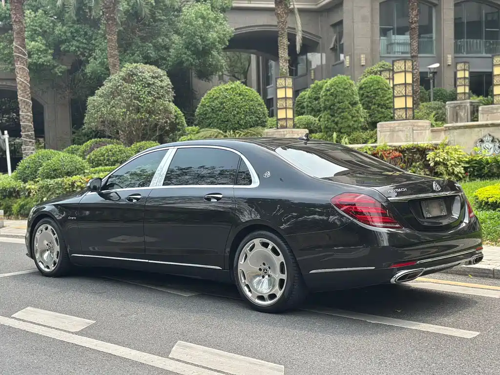 Mercedes-Benz Maybach S-Class 2020