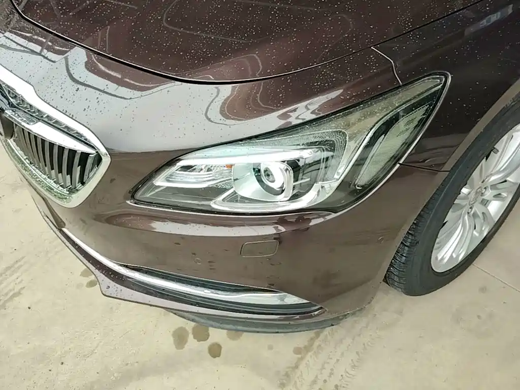 Buick LaCrosse 2016 — фото 24