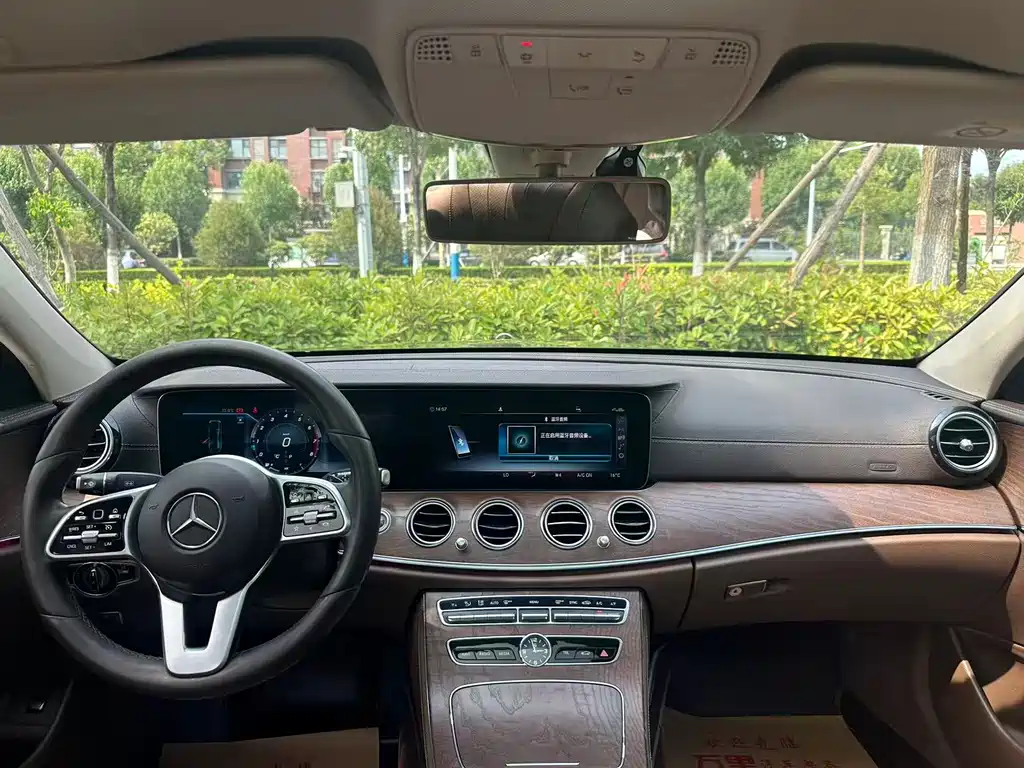 Mercedes-Benz E-Class 2019