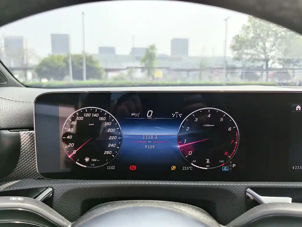 Mercedes-Benz A-Class 2023 — фото 16