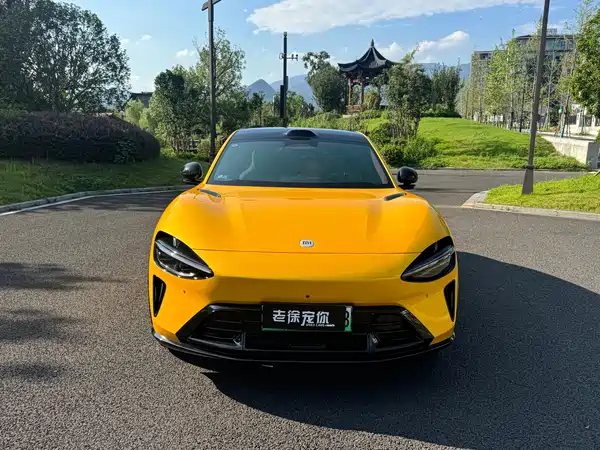 Xiaomi YU7 2025