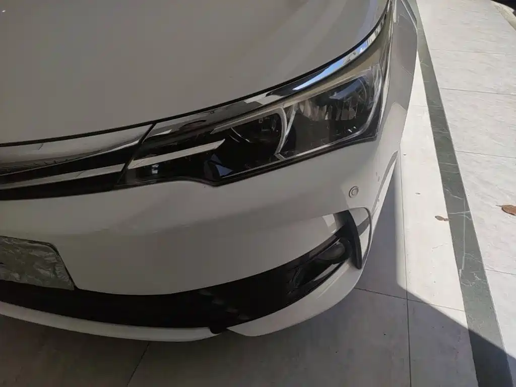 Toyota Corolla 2019 — фото 24
