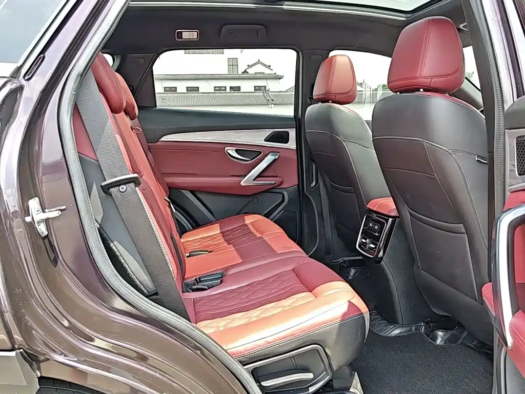 Jetour X70 PLUS 2023 — фото 15
